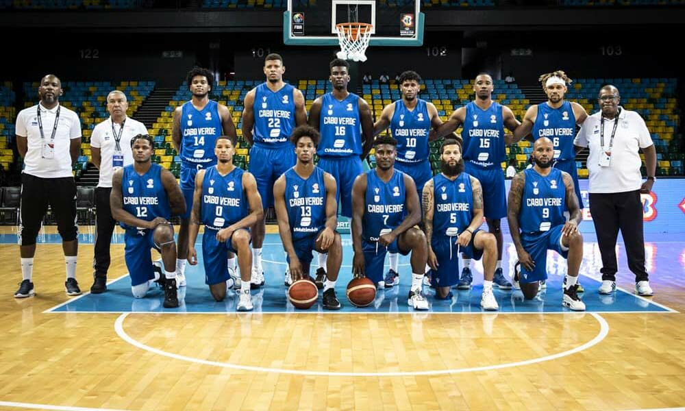 Federação Angolana De Basquetebol - Roster de Angola para a