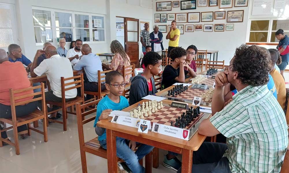 Torneio de Xadrez para a Criação do Clube de Xadrez na Uni-CV